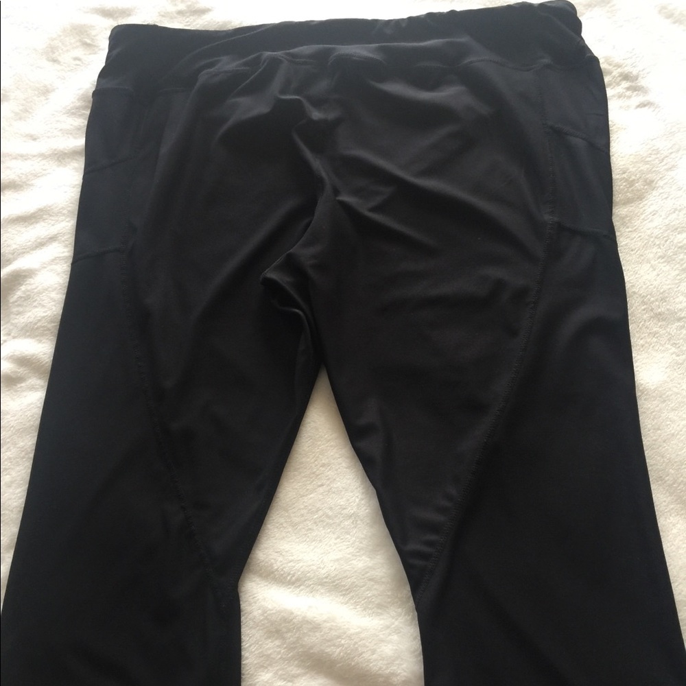 Reebok 3X stretch exercise crop pants 21” length